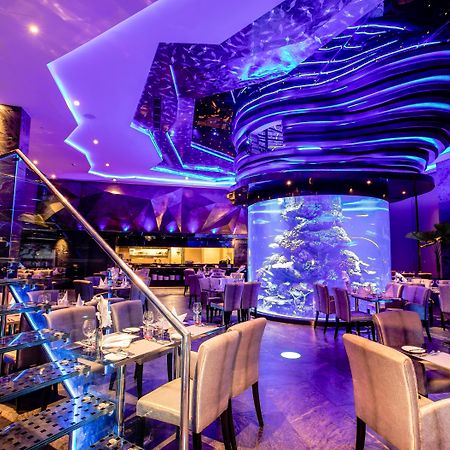 Azure Hotel Pattaya Bagian luar foto
