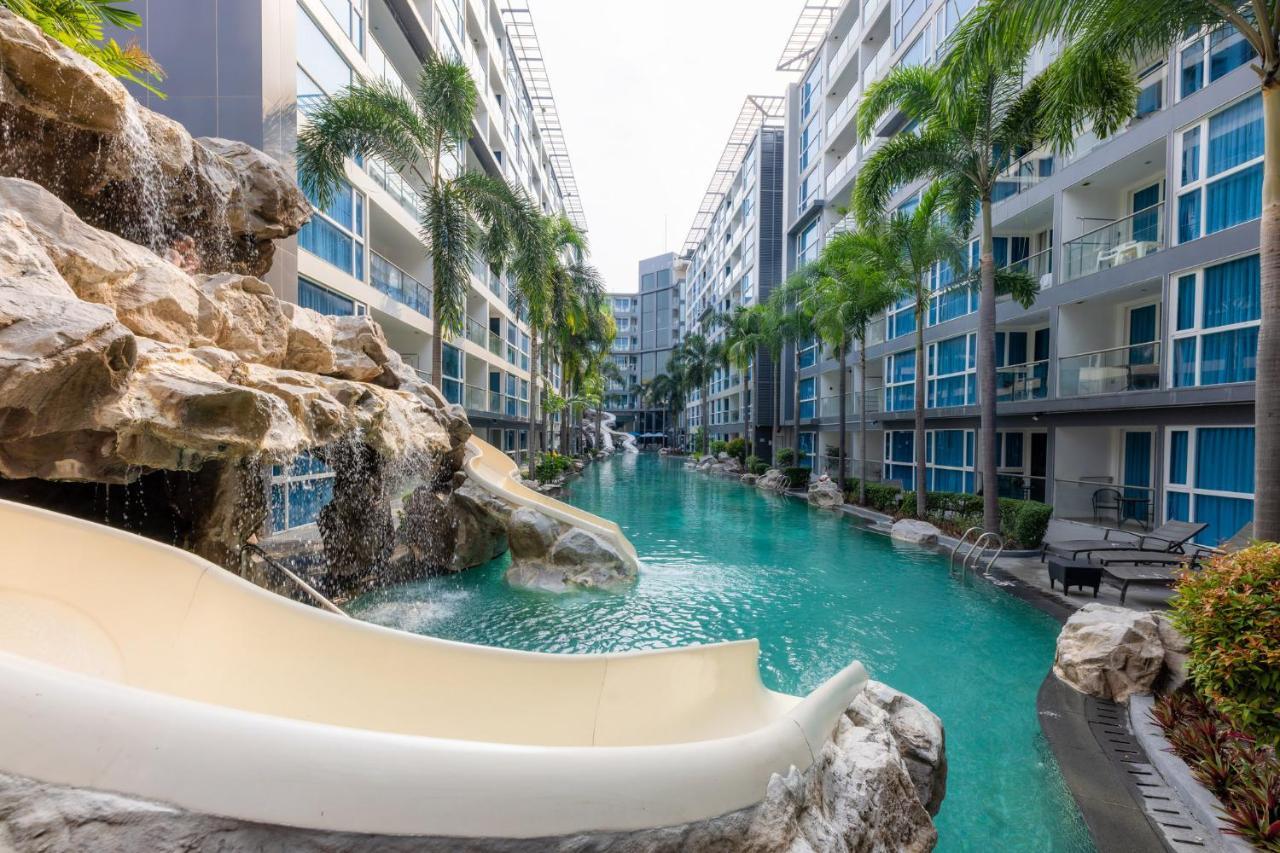 Azure Hotel Pattaya Bagian luar foto